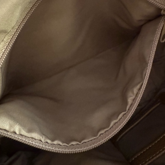 Giani Bernini Tan Shoulder Bag with Pebbled Leather - Picture 6 of 7